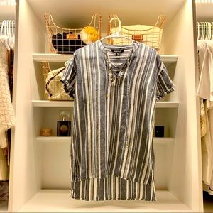 Ellen Tracy Linen Lace up White/Blue Strip Shirt Tops Blouse, Gold tone hardware